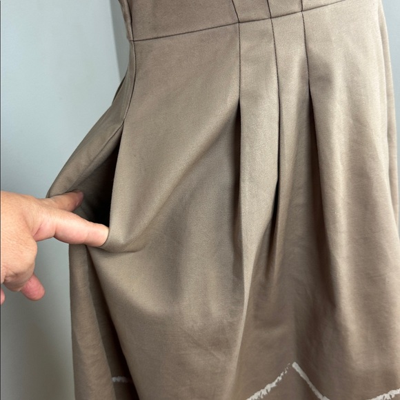 ModCloth Bea & Dot Tan and White Oslo and Behold Dress Sz S - Picture 7 of 16